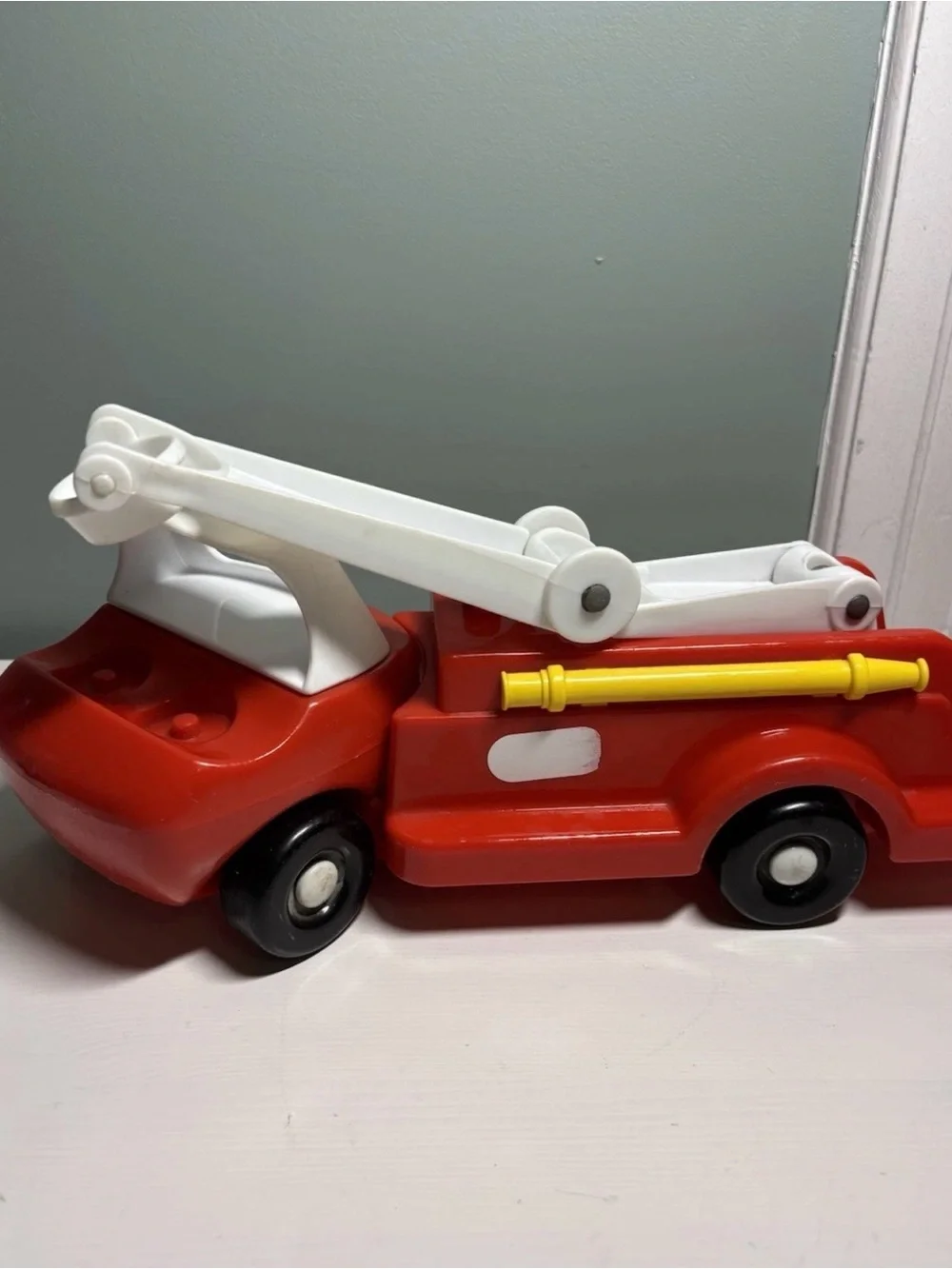 Little Tikes Toddle Tots Fire Engine Fire Truck Vintage Firetruck Toy